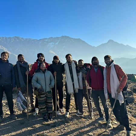 Triund Trek Hotell Dharamshala Eksteriør bilde